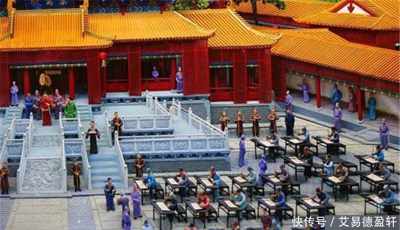 他是清朝最穷状元,因考卷上写8个字,被光绪帝钦定为状元