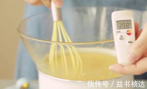 巧克力糯米糍，浓郁巧克力酱包裹软弹糯米糍，香甜可口