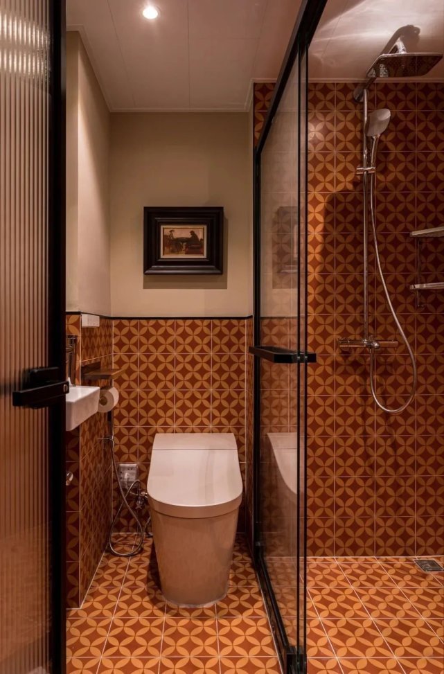 卫生间|57㎡复古法式风,玄关柜设计,改变入户正对卫生间,干区直接放外面