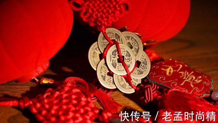 高跷$虎虎生威过大年:春节的10大习俗,你知道几个?