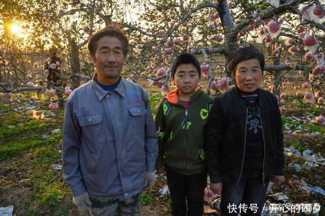 老李|打工和种地哪个挣钱多,看看这一家子就会明白