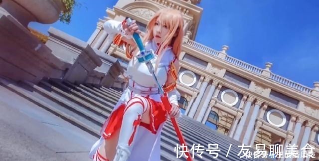 学生|美女老师是知名coser不小心被学生认出,老师却这么回答