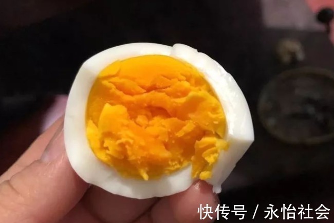 黄金时间|刚知道鸡蛋不能乱吃,牢记“黄金时间”,吃错了没营养,别乱吃了