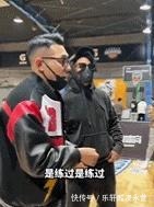 马政委|马布里挑战“朝阳库里”!摘掉假发后,众人才发现,原来是马政委