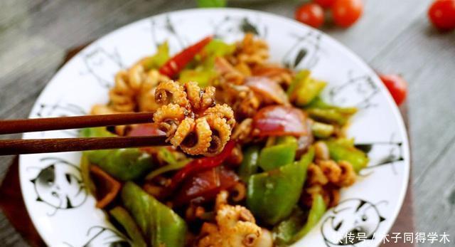 绝味下酒菜,这样做Q弹鲜嫩,回味无穷