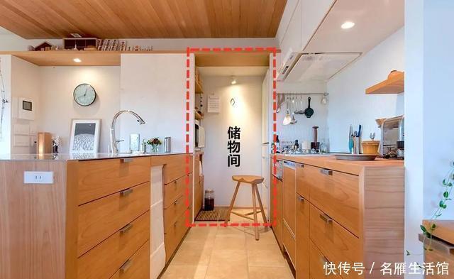 小家电|越来越多人厨房不装吊柜了，聪明人喜欢这样设计，好看又实用