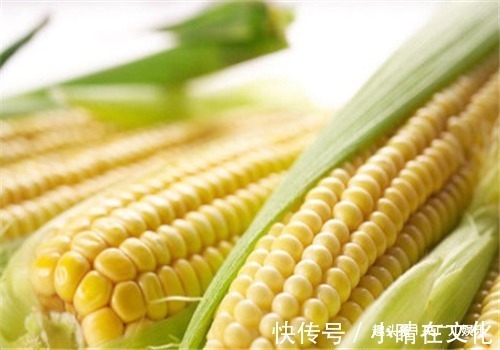 欧米伽3脂肪酸|女性到了40岁,常吃4种食物,美白肌肤,缓解痛经,预防子宫早衰