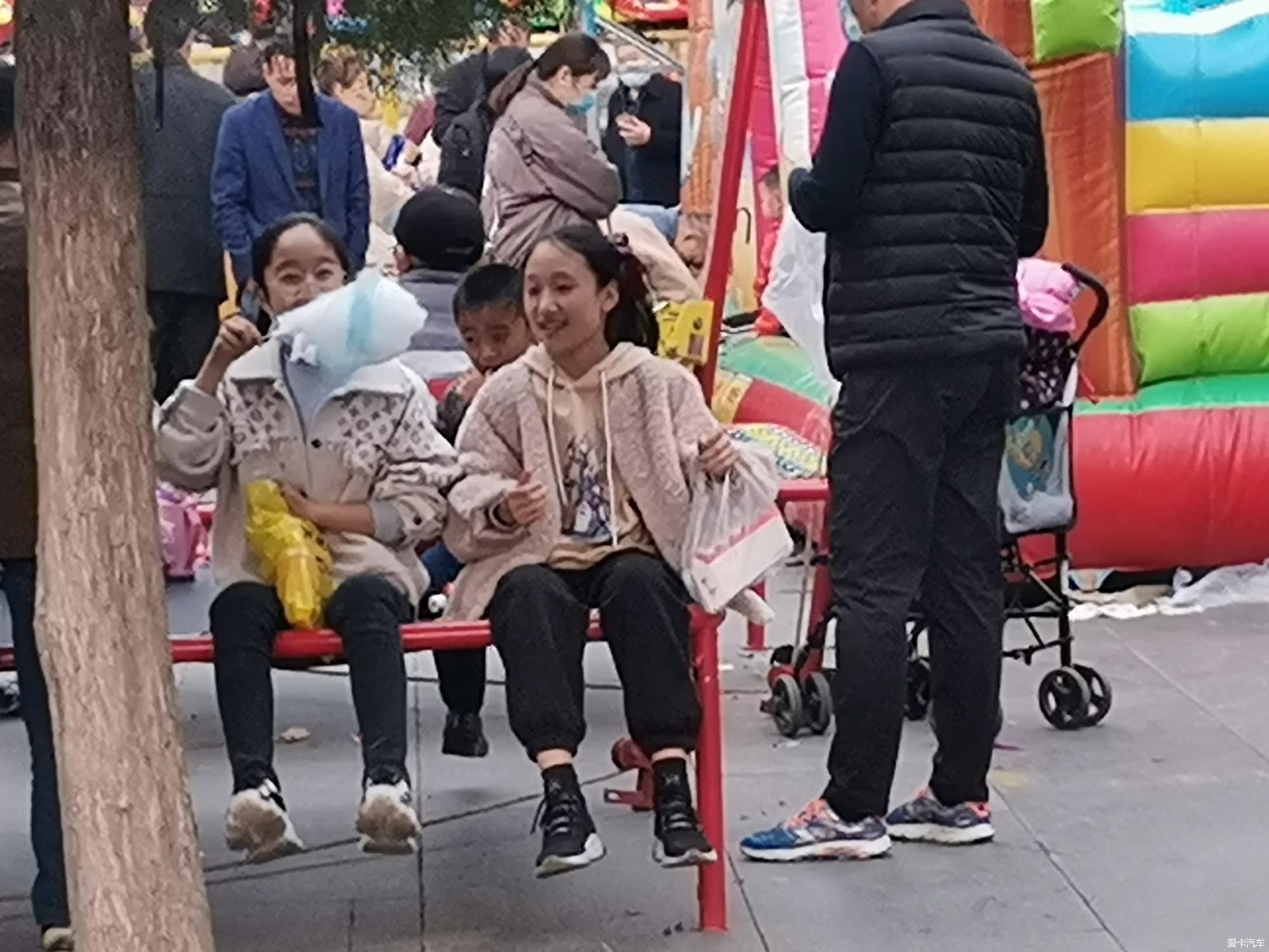 闲逛糖球会