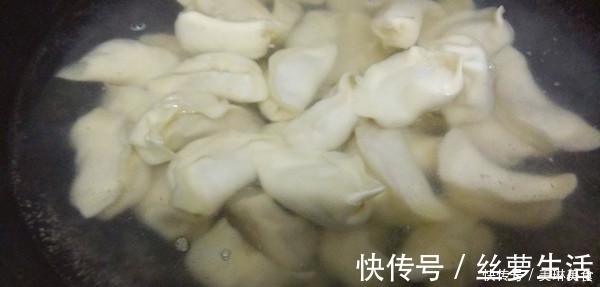 自从知道水饺可以这样做,我家一周要吃5次,再也不愿意去下馆子