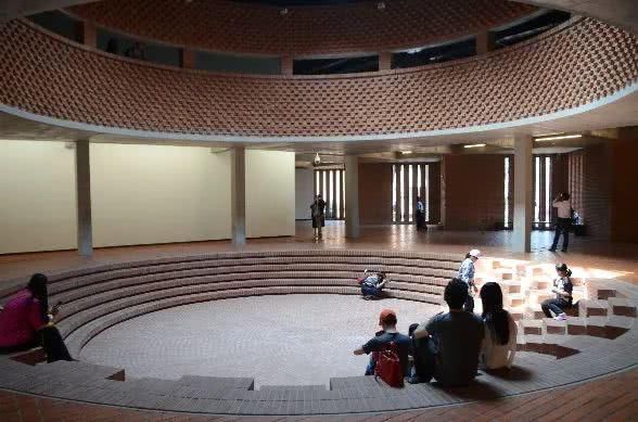 建筑作品中的“似曾相识”,是“借鉴”,是“抄袭”,还是“创新”