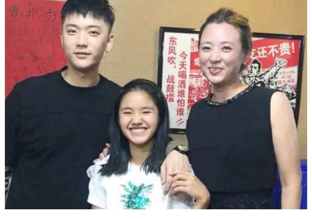 飘了?《变形记》李勒优抵达大连,要求住宾馆,哥哥给她立家规