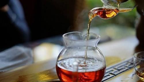 长期失眠|一到晚上就失眠?老大夫:开水泡1物,白天喝两碗,晚上倒头就睡