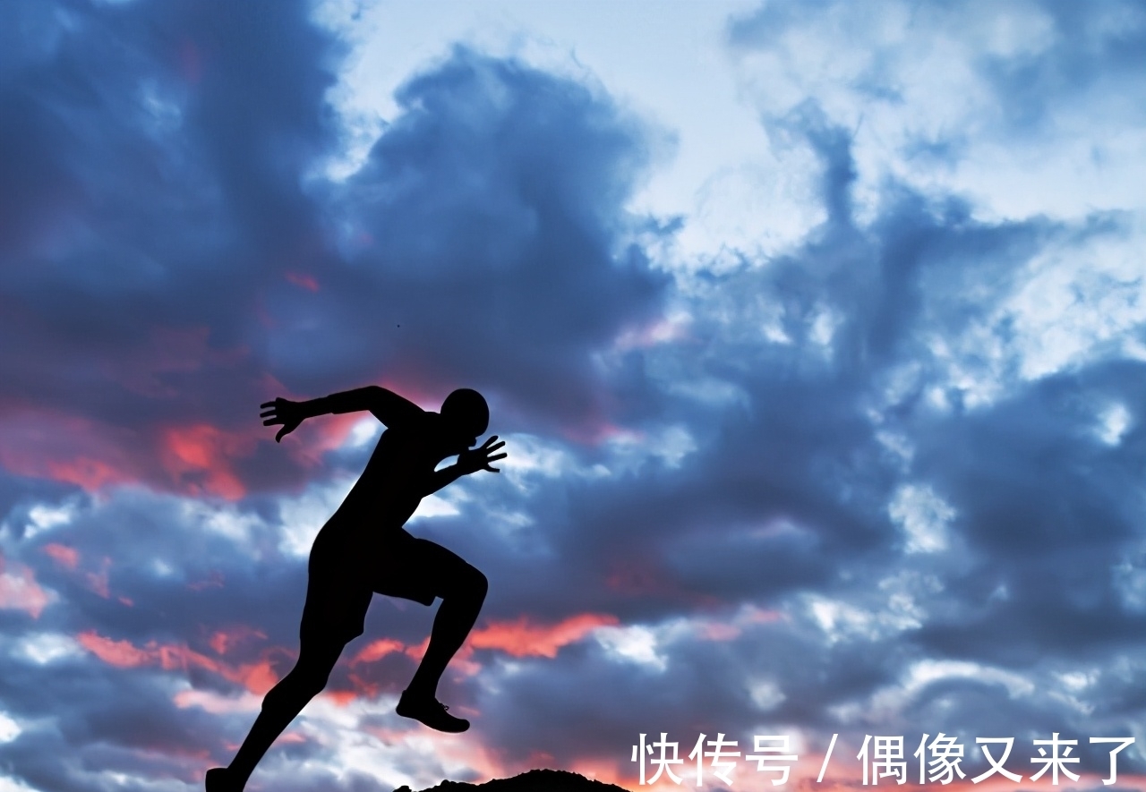 落选|因身高过低自卑,花16万断骨增高7.2厘米的李亚诺,后来怎样了?