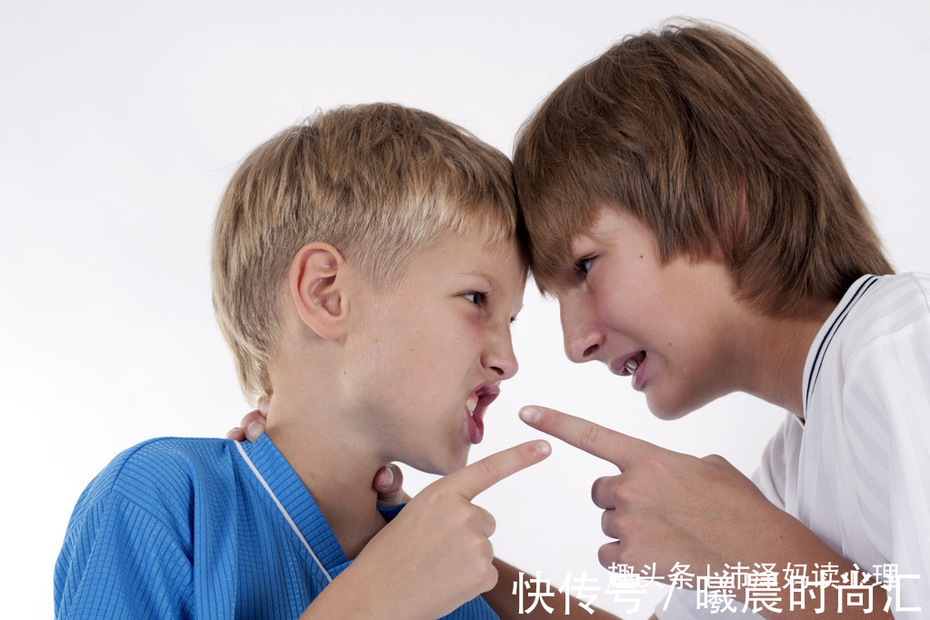 学习成绩|孩子受了欺负,打不还手骂不还口,我们的孩子为啥就活得这么窝囊