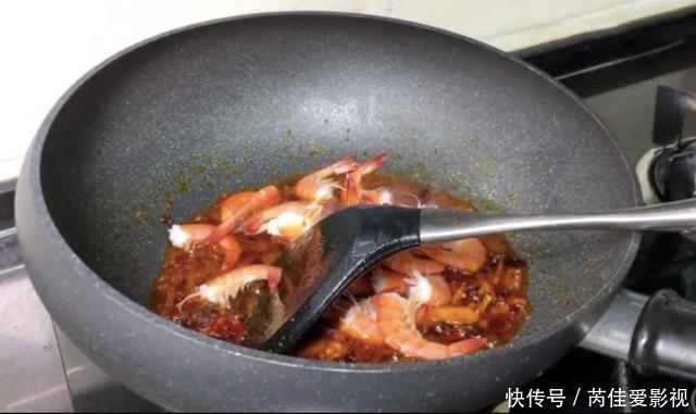 麻辣|秘制麻辣香锅,在家都可以做,想吃多过瘾就多过瘾,不用出去买了