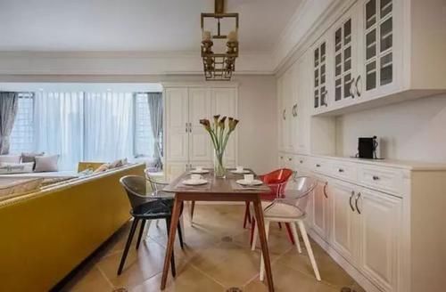 简美风|老婆硬在客厅装“假床柜”,入住才知实用!邻居羡慕极了,晒晒