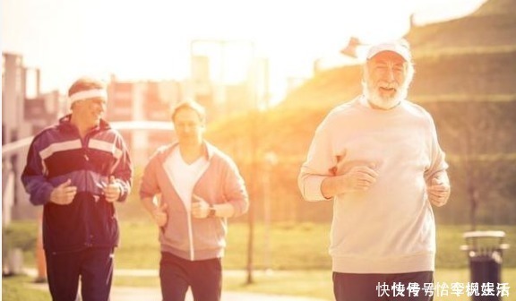 很多事|为什么老人不坚持锻炼,也能长寿健康,3位老人说出答案