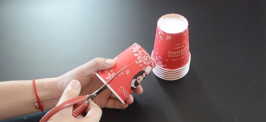 一次性纸杯这样改造一下, 放在卫生间里有大用处, 看完你会感谢我的