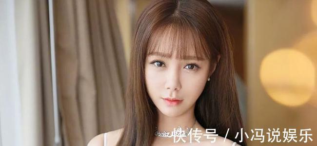 芒果tv|沈梦辰被偶遇,原相机下打扮低调肤色黑,拍摄者赞她真人又瘦又美