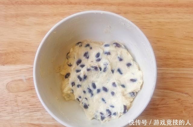 面包别再发酵两次了,学会这做法,一次发酵也柔软,味道不输买的!