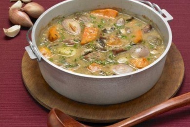 雌激素|女人有子宫肌瘤勿慌！饮食上牢记“3少吃3多吃”，可助你消肌瘤