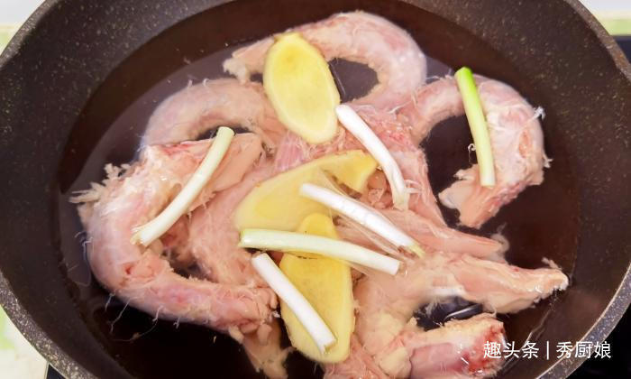 秀厨娘|被“误解”很深的一种肉，其实营养极高，才3元1斤，一煮一炒真香