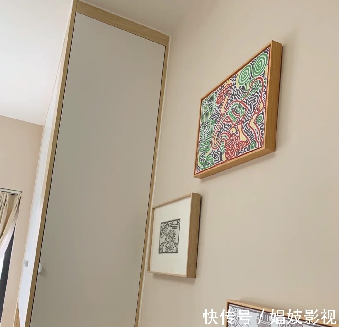 手机充电|90后男孩晒30㎡单身小宅,“宝藏式”装修而走红,圈粉无数