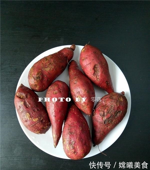 烤红薯时,别直接上锅烤,多加这一步,红薯香甜又细腻,更好吃!