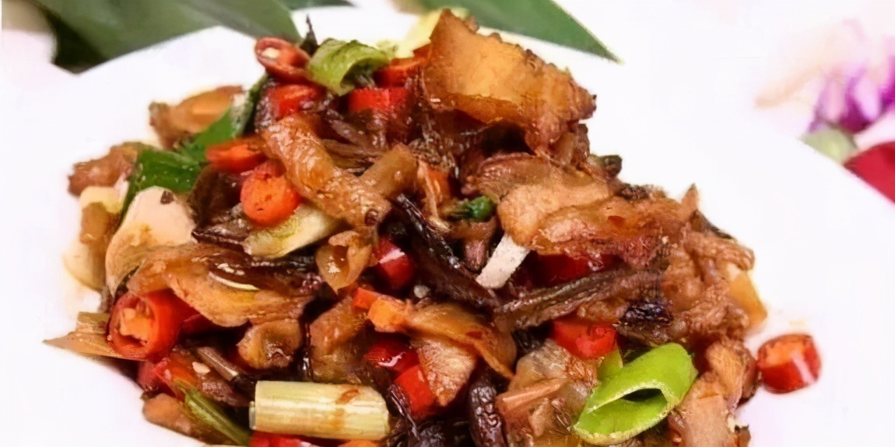 茶树菇|女性到了中年,推荐常吃三种美食,清热祛湿,健脾养胃