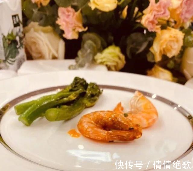 美人计|看了金莎的状态……关于护肤她说什么我都信!