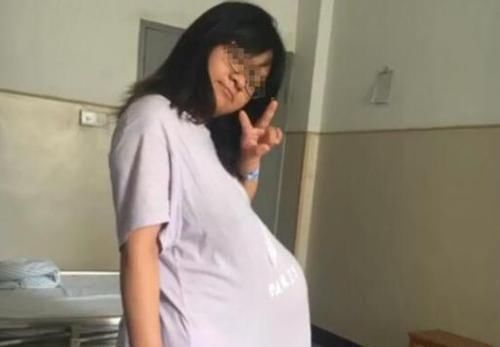 90后|90后孕妈的“悬浮肚”火了,网友直呼长见识,产科医生:很危险