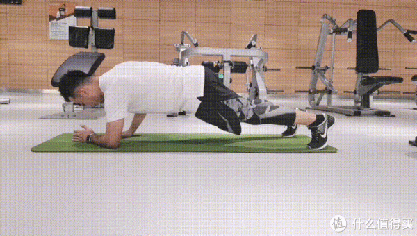 腹直肌|健身成长手册 篇二十四：8周惊天逆袭，从大腹便便到腹肌若现