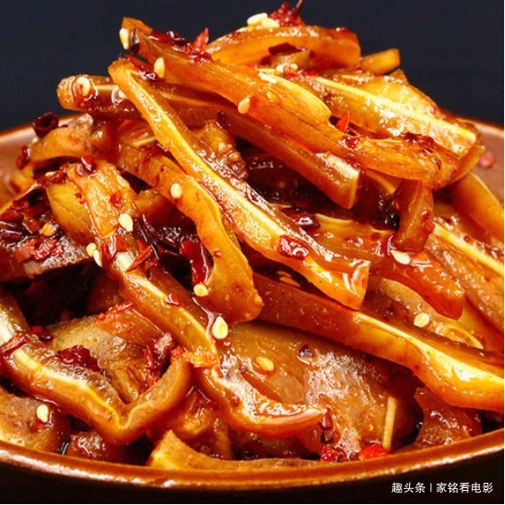  精选美食凉拌猪耳朵，山黄皮炒水鸭，红油猪耳，肉末蒸冬瓜做法