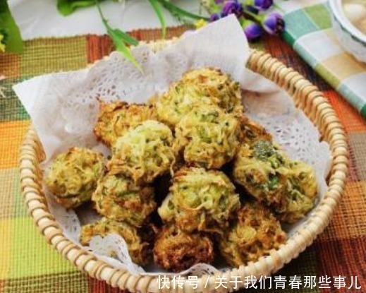 a1687|炸萝卜丸子,加面粉还是淀粉?都不对,教你做法,外酥里嫩不回软