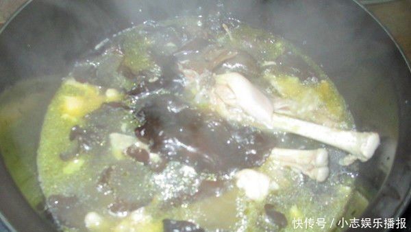 中薪|这菜千万不能隔夜吃,吃多了相当于吃慢性毒药,看了赶紧告诉家人