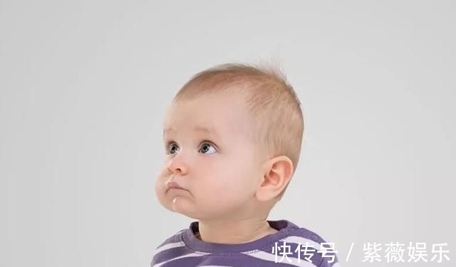 灵活度|1岁内宝宝四大能力发育标准,若一个没达标,孩子可能发育迟缓了