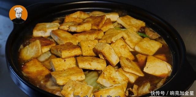  饭店|砂锅白菜豆腐煲，大厨教你饭店的做法，出锅连汤都不剩！