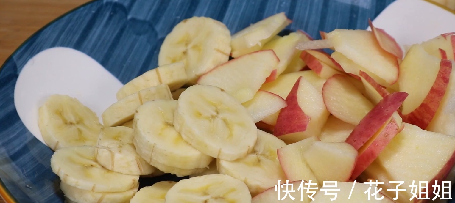 小苏打|苹果香蕉放在一起，想不到如此厉害，80岁奶奶这样做，全家都爱吃！