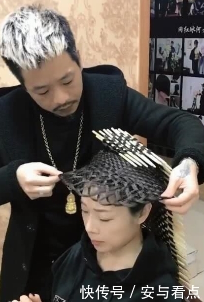 新发型|女子理发店做发型,三个小时后做出的新发型,让人目不转睛