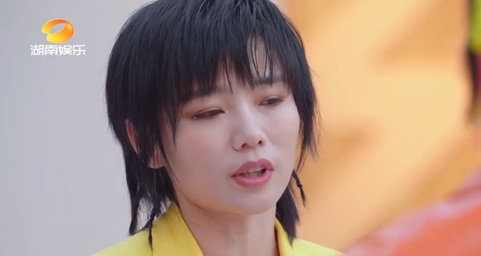 杜华|许飞首轮被淘汰,杜华当初提醒她跟张雨绮换组不无道理