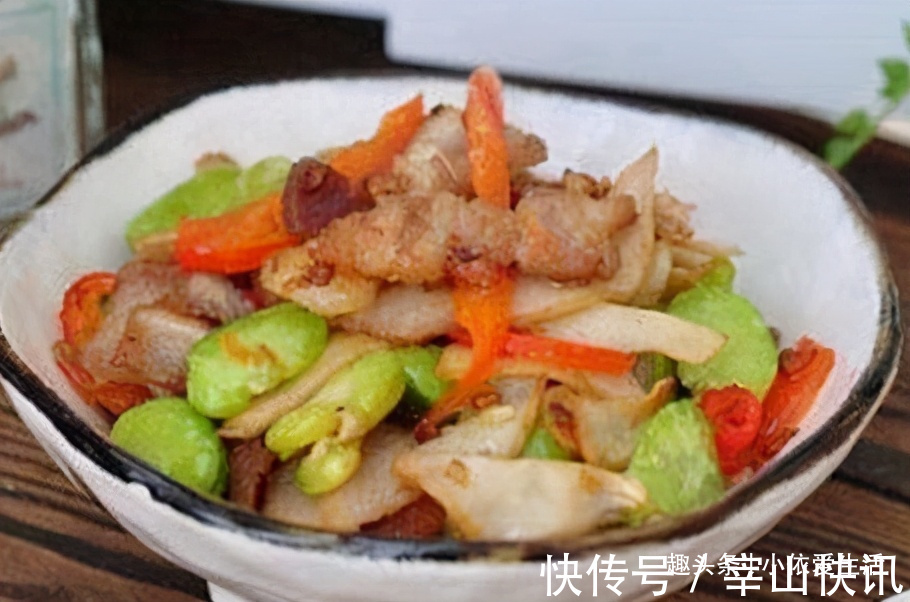 鸡腿菇|清明假期在家待客不用愁,教你几道美味的家常菜,下酒下饭两不误