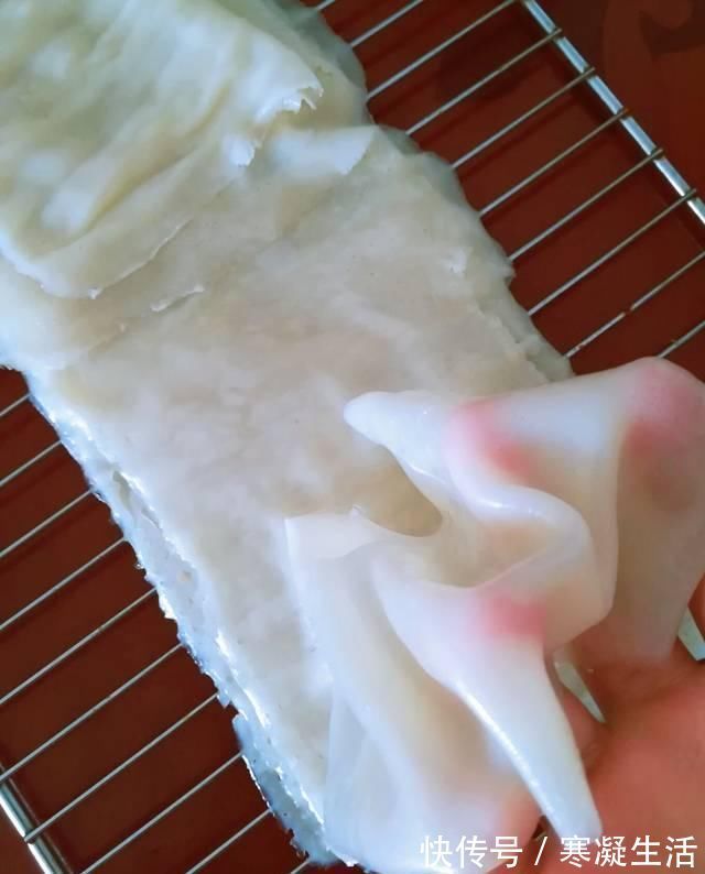自制凉皮,筋道爽滑,健康无添加第一次制作非常成功,这里有图有详解