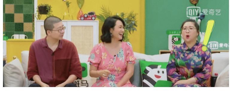 陈学冬|明明家境优渥,却用自热米饭招待客人,让人大跌眼镜