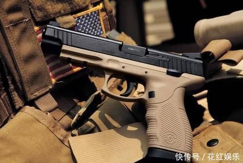 枪械|如果你和贝爷在荒岛一年,3选1,你选哪款武器荒野求生