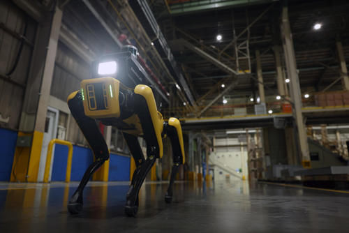 波士顿公司|与波士顿公司共同开发，现代汽车推出首个安全服务机器人