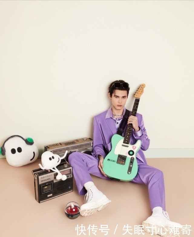 利路修|“笋丝”们利路修发福利来了,渔网装和光腿装你来不来看