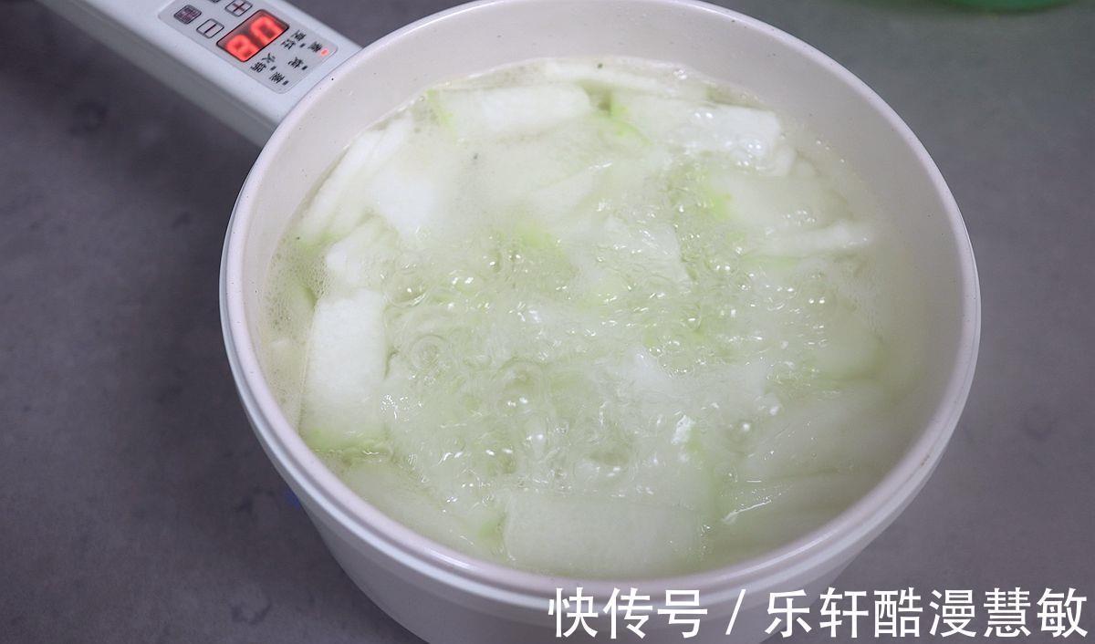 冬瓜块|干贝冬瓜汤秋冬宜喝汤,温暖身体,清淡健康