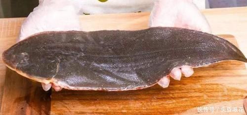 买鱼时,优先选择这6种鱼,肉多刺少营养也高,贵也要多给孩子吃