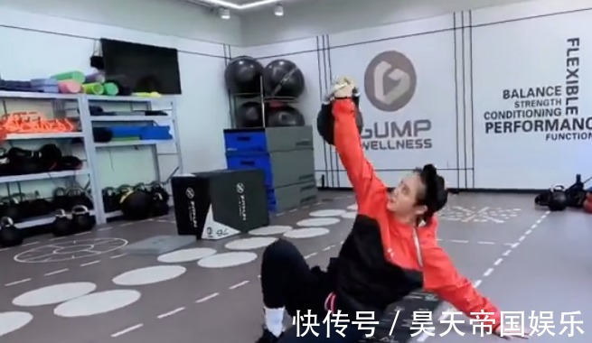 張歆藝減肥太瘋狂,運動量大到網(wǎng)友直呼不敢信,還曾半月狂減18斤