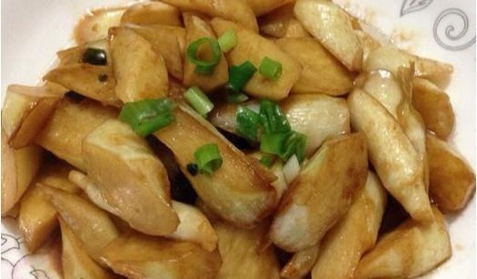 夏天要吃它,4块钱炒一大盘,尤其是女人,可以减少皮肤黑色素